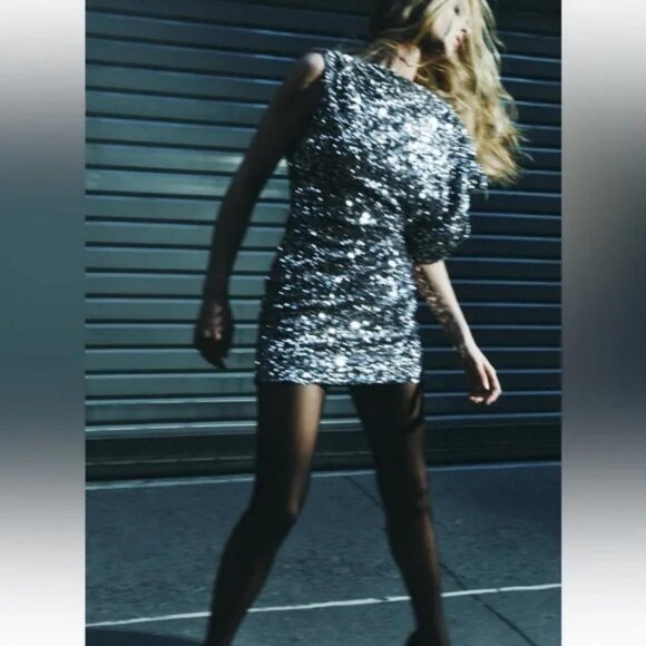 ZARA SEQUIN MINI DRESS - Picture 4 of 10